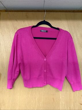 Echic Hot Pink V-Neck Button-Front Crop Cardigan
